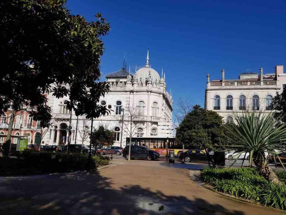 The White Suite Principe Real Lisbon Luaran gambar
