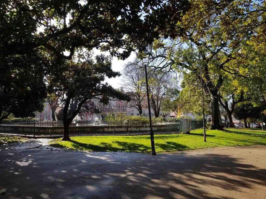 The White Suite Principe Real Lisbon Luaran gambar